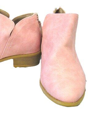 Soft Blush Pink Ankle Booties   Suede  size 6